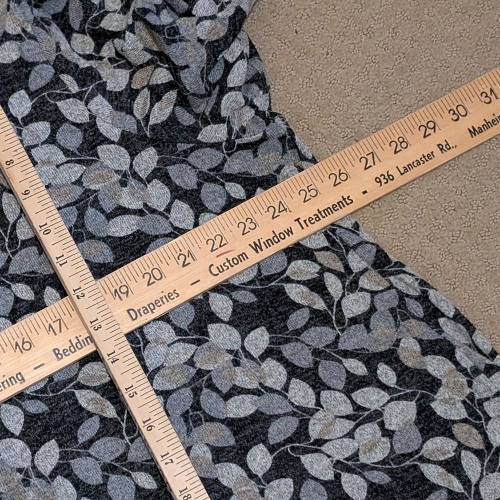 Style & Co knit top women's 3X leaf print lantern sleeve scoop neck plus - Picture 6 of 10